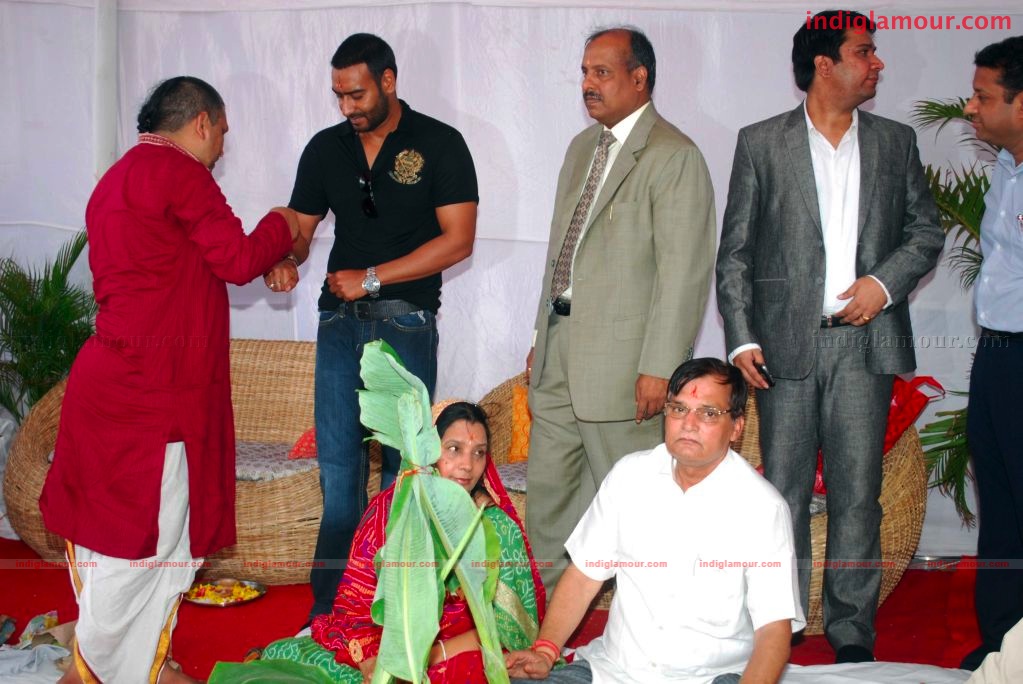 Ajay devgn launches roha infrastructure developers's new project Event hd photo