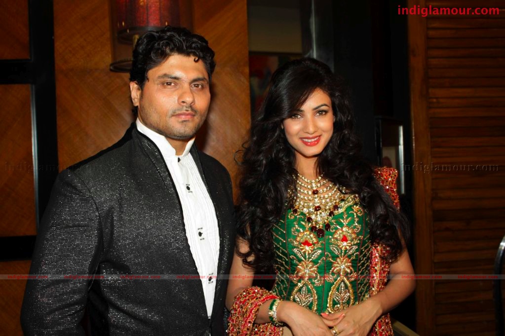 Bright Advertisment celebrates 30th Anniversary Party Event hd photo