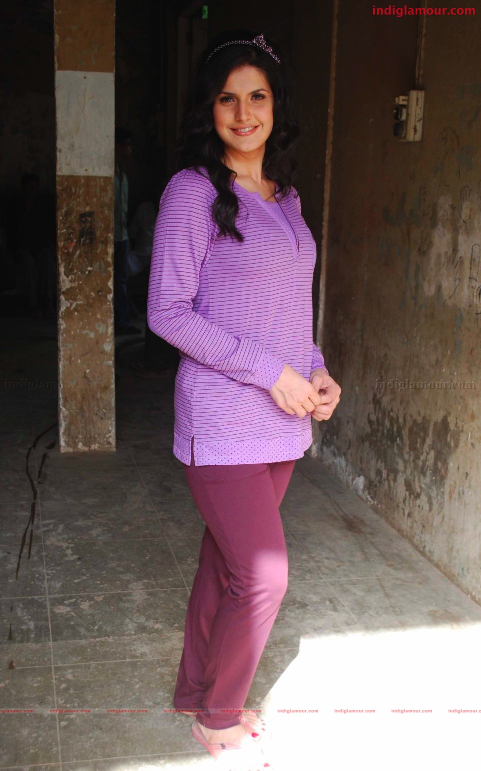 Zarine Khan Photo shoot for  Sweet Dream Lounge Wear Event hd photo