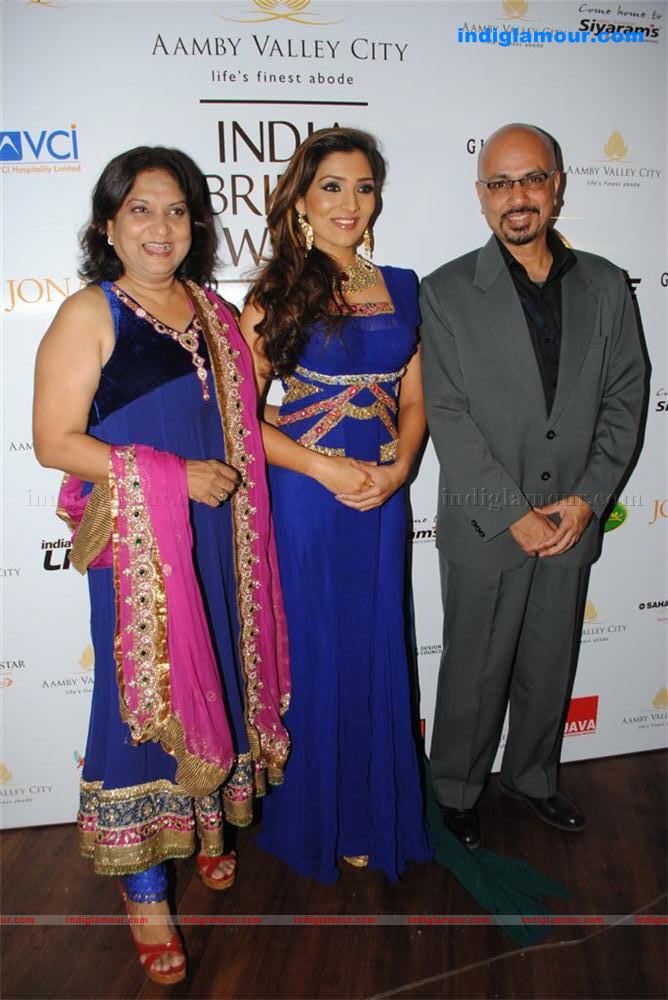 India Bridal week Sahara star fashion show photos Event hd photo