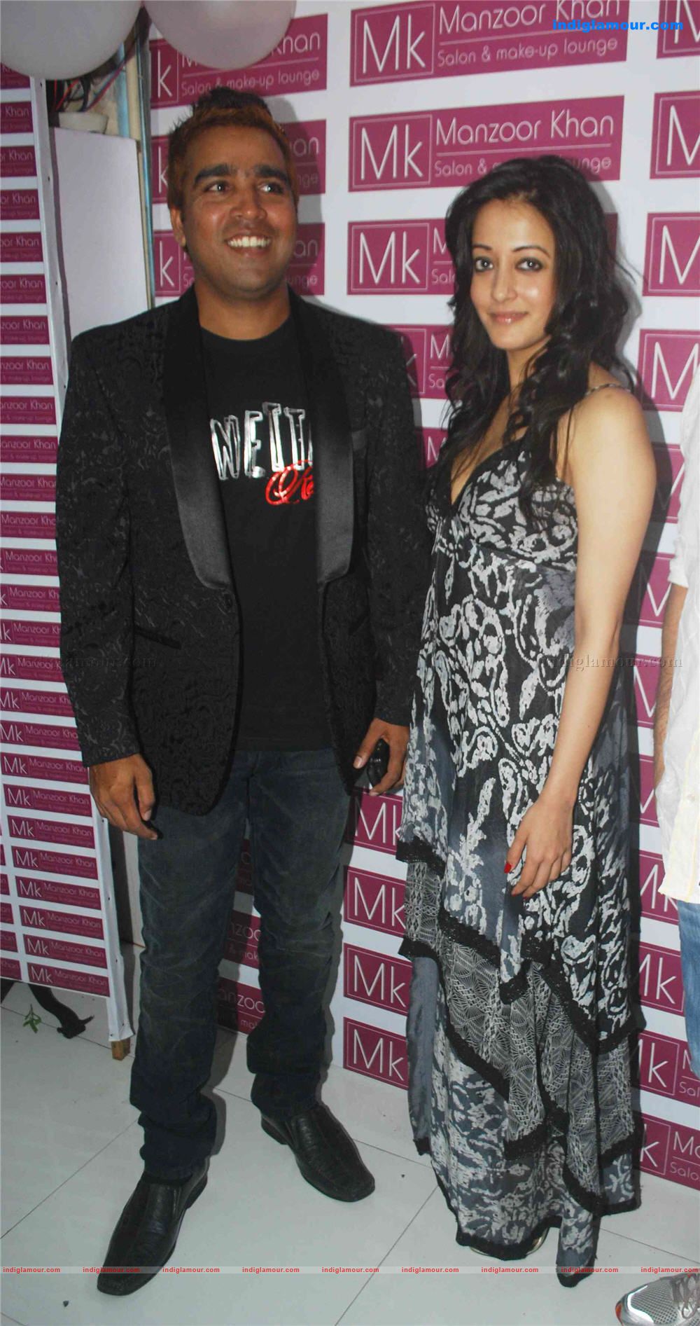 Manzoor Khan Saloon launch by Sania Mirza and Soheb Malik Event hd photo