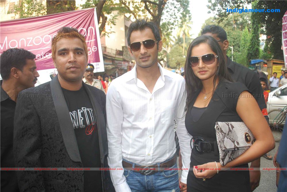 Manzoor Khan Saloon launch by Sania Mirza and Soheb Malik Event hd photo