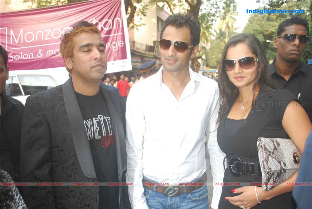 Manzoor Khan Saloon launch by Sania Mirza and Soheb Malik Event hd photo