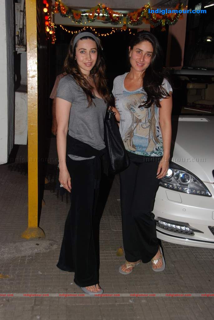 Karisma Kareena watch Golmaal Event hd photo