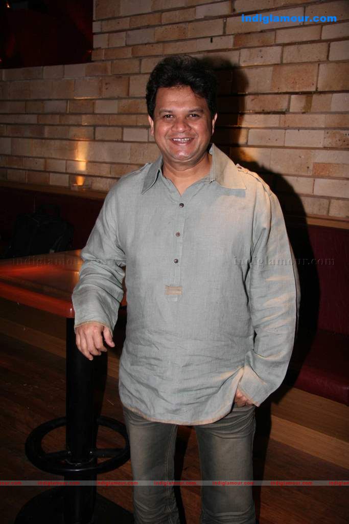 Shaan, Brinda Parekh at Asif Bhammla Diwali celebrations Event hd photo
