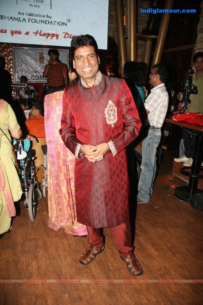 Shaan, Brinda Parekh at Asif Bhammla Diwali celebrations Event hd photo