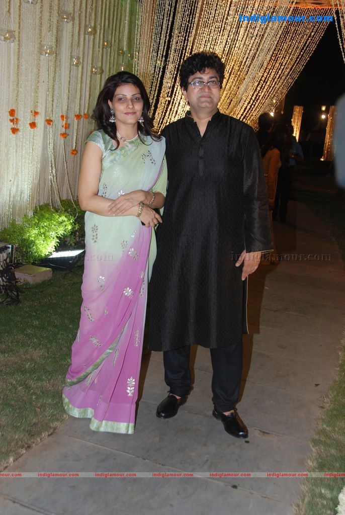 Vivek And Priyanka Oberoi's wedding reception Event hd photo