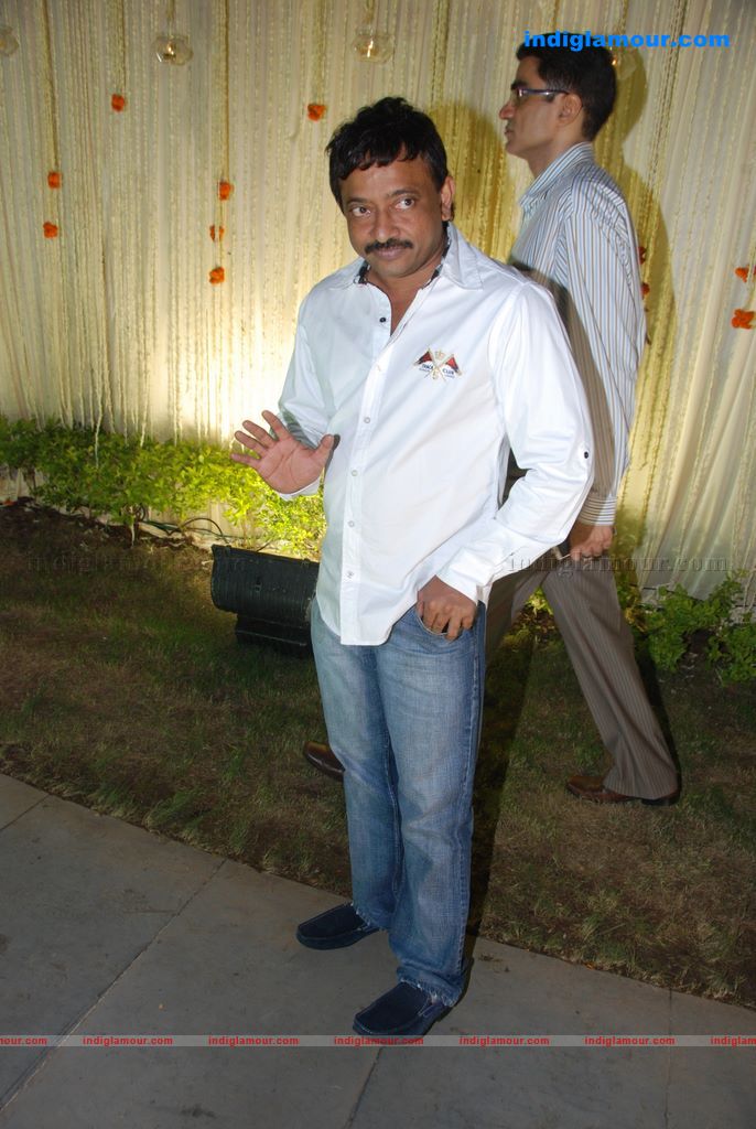 Vivek And Priyanka Oberoi's wedding reception Event hd photo