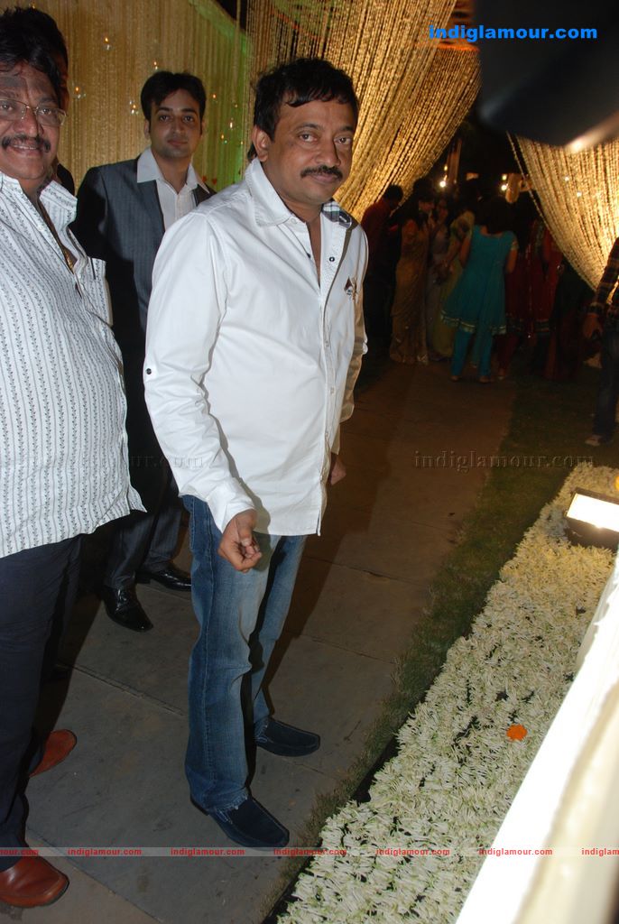 Vivek And Priyanka Oberoi's wedding reception Event hd photo