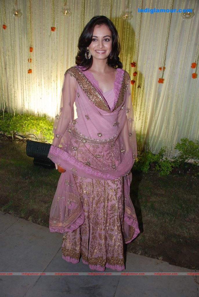 Vivek And Priyanka Oberoi's wedding reception Event hd photo