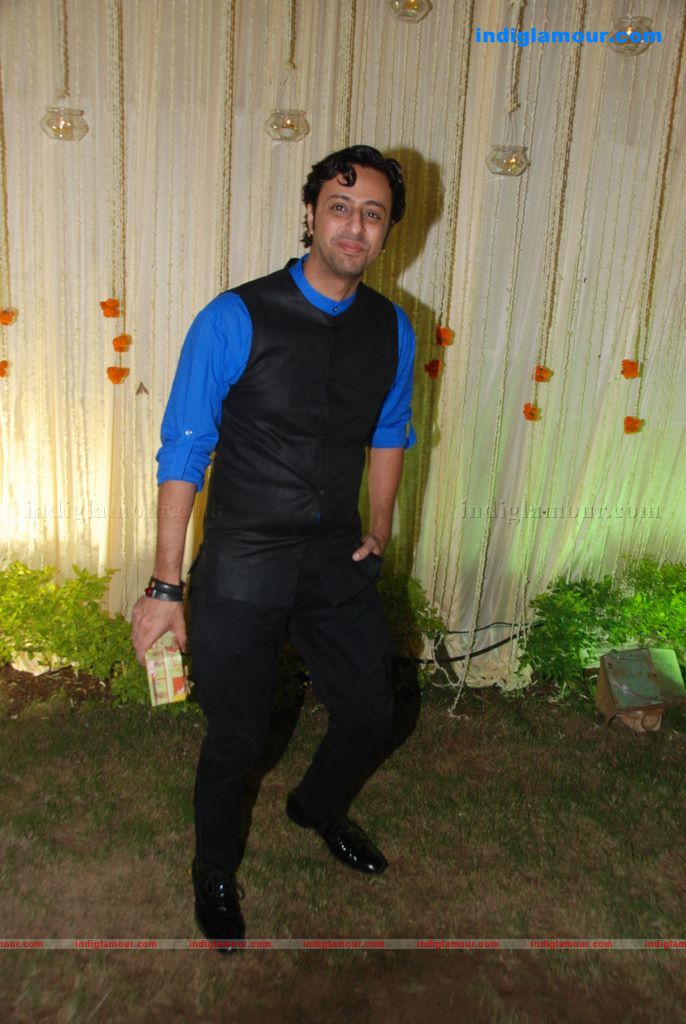 Vivek And Priyanka Oberoi's wedding reception Event hd photo