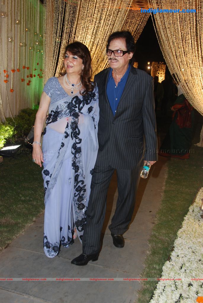 Vivek And Priyanka Oberoi's wedding reception Event hd photo