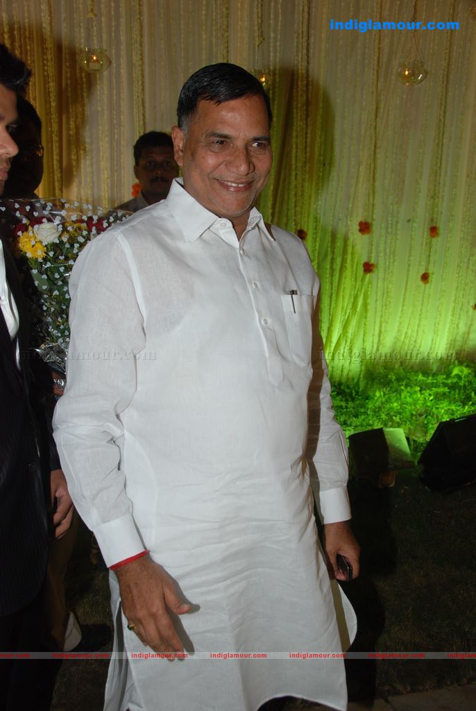 Vivek And Priyanka Oberoi's wedding reception Event hd photo