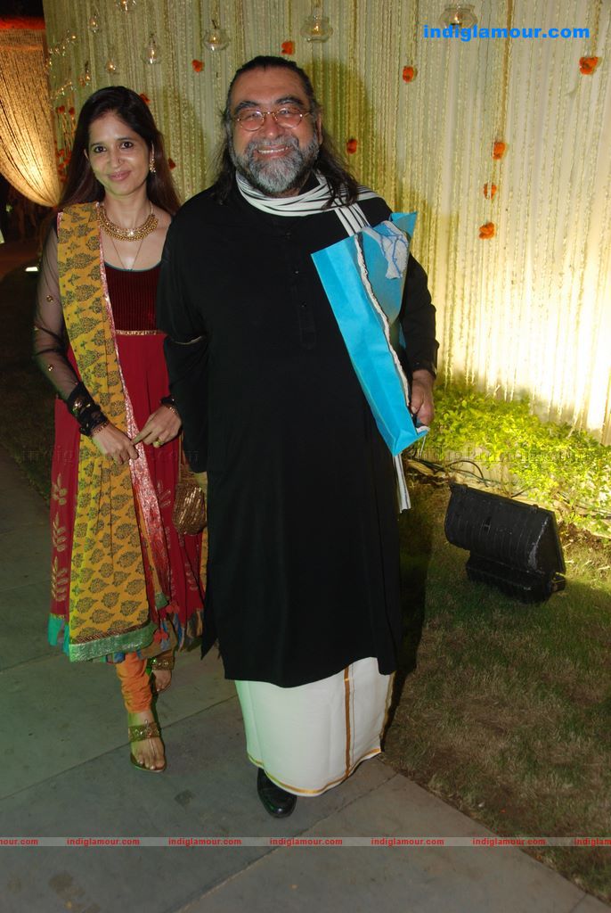 Vivek And Priyanka Oberoi's wedding reception Event hd photo
