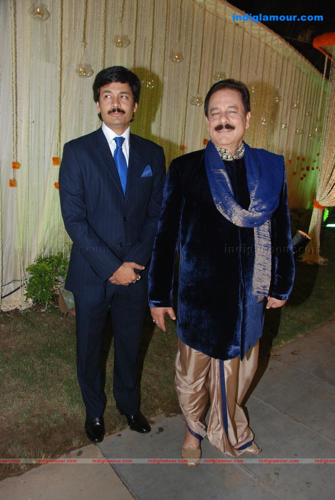 Vivek And Priyanka Oberoi's wedding reception Event hd photo