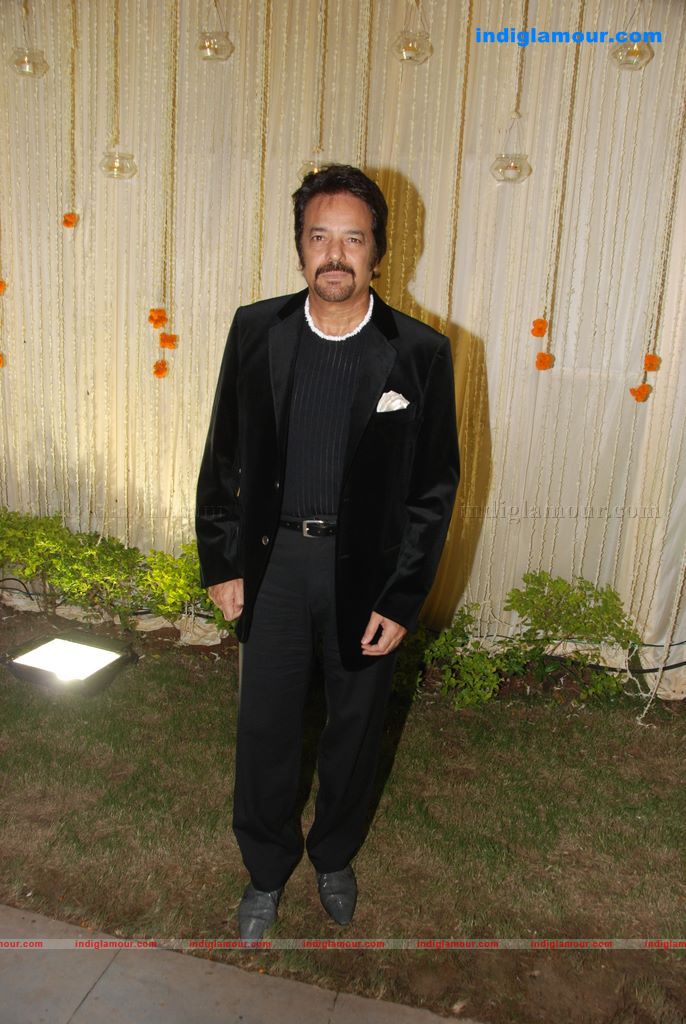 Vivek And Priyanka Oberoi's wedding reception Event hd photo