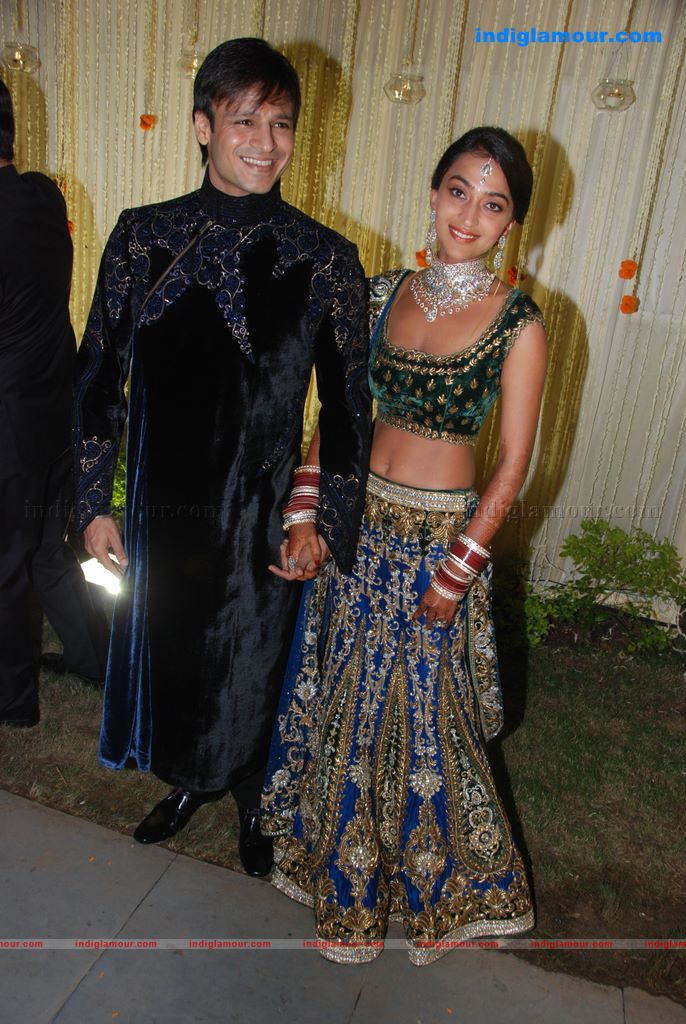 Vivek And Priyanka Oberoi's wedding reception Event hd photo