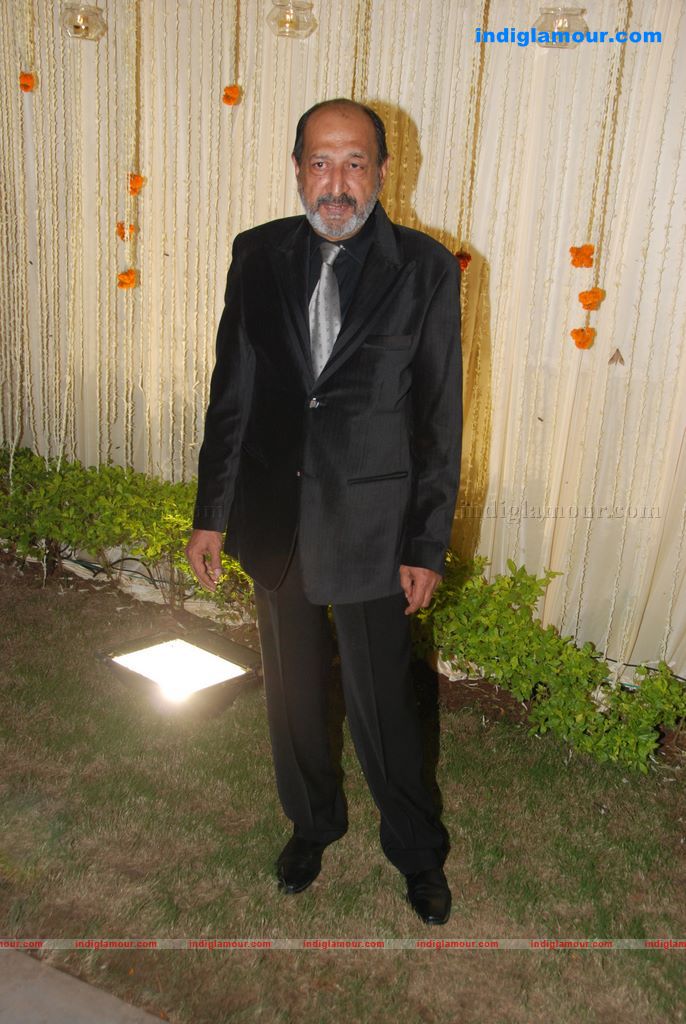 Vivek And Priyanka Oberoi's wedding reception Event hd photo