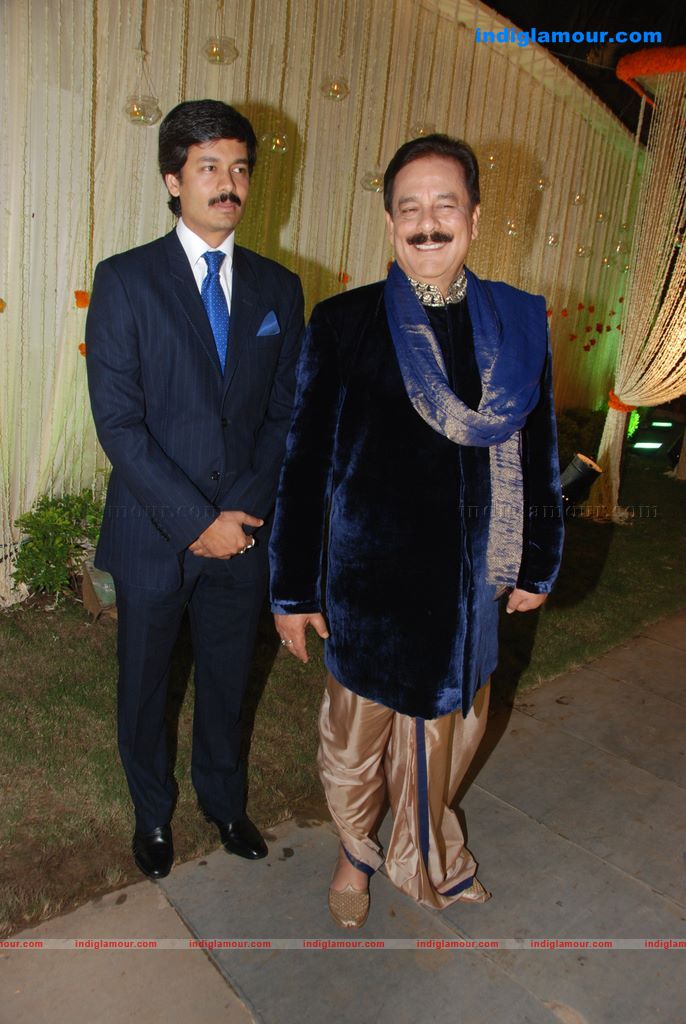 Vivek And Priyanka Oberoi's wedding reception Event hd photo