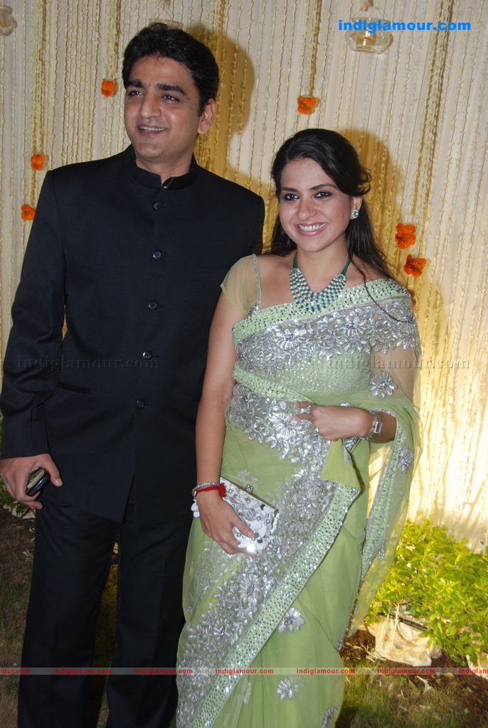 Vivek And Priyanka Oberoi's wedding reception Event hd photo