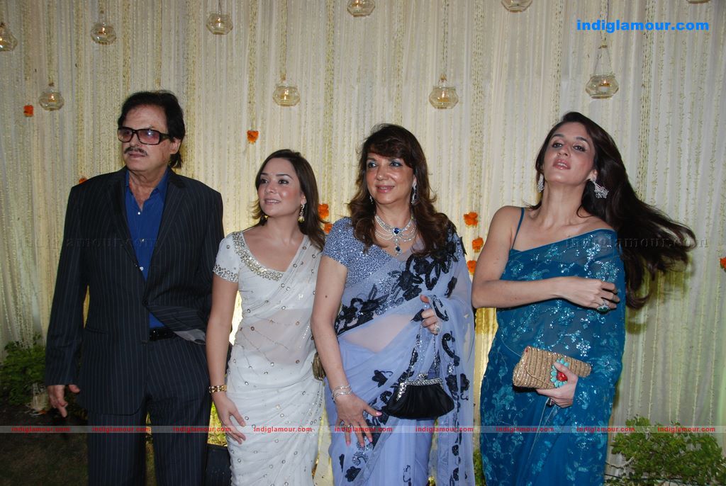 Vivek And Priyanka Oberoi's wedding reception Event hd photo