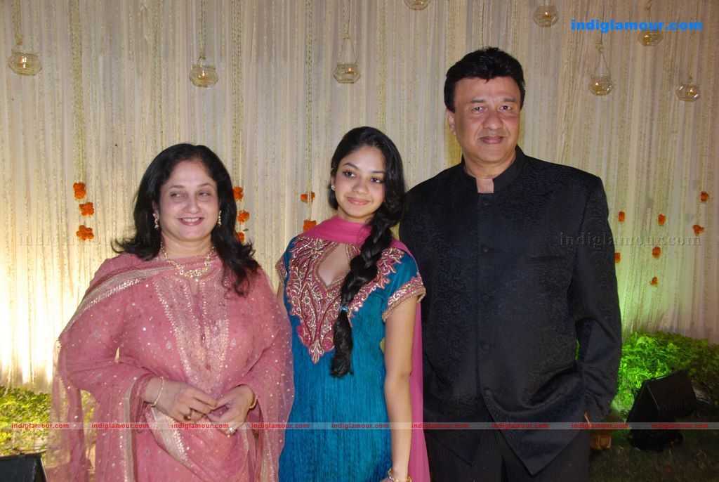 Vivek And Priyanka Oberoi's wedding reception Event hd photo