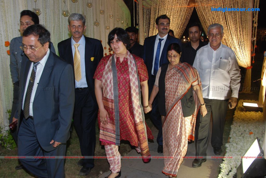 Vivek And Priyanka Oberoi's wedding reception Event hd photo