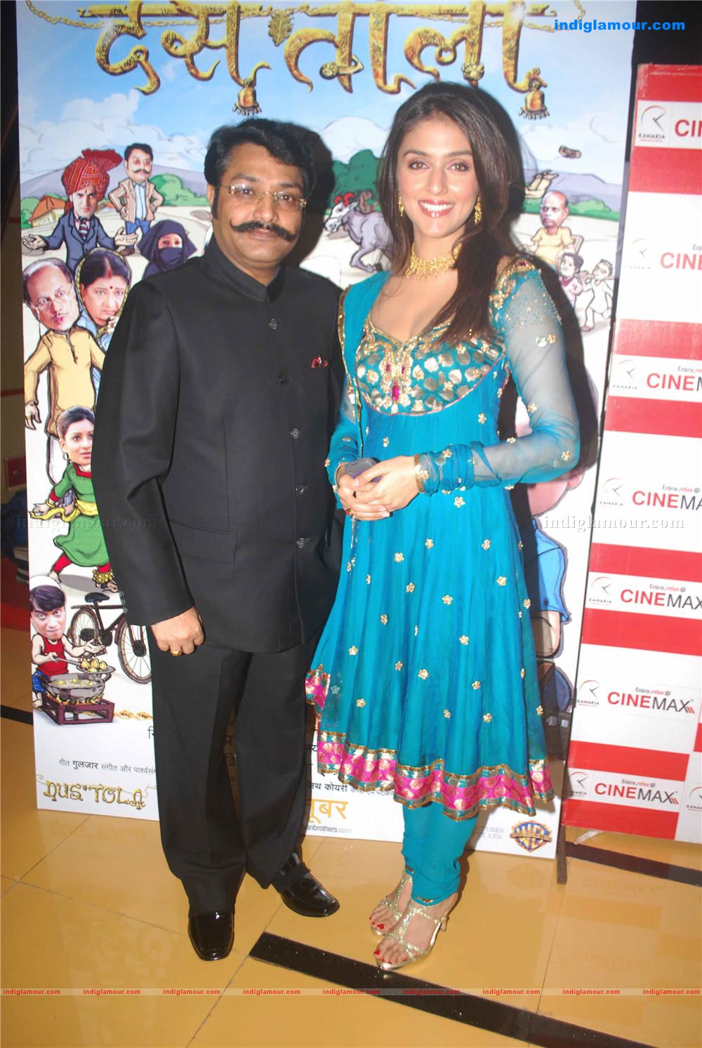 Dus Tola Premier at cinemax versova photos Event hd photo