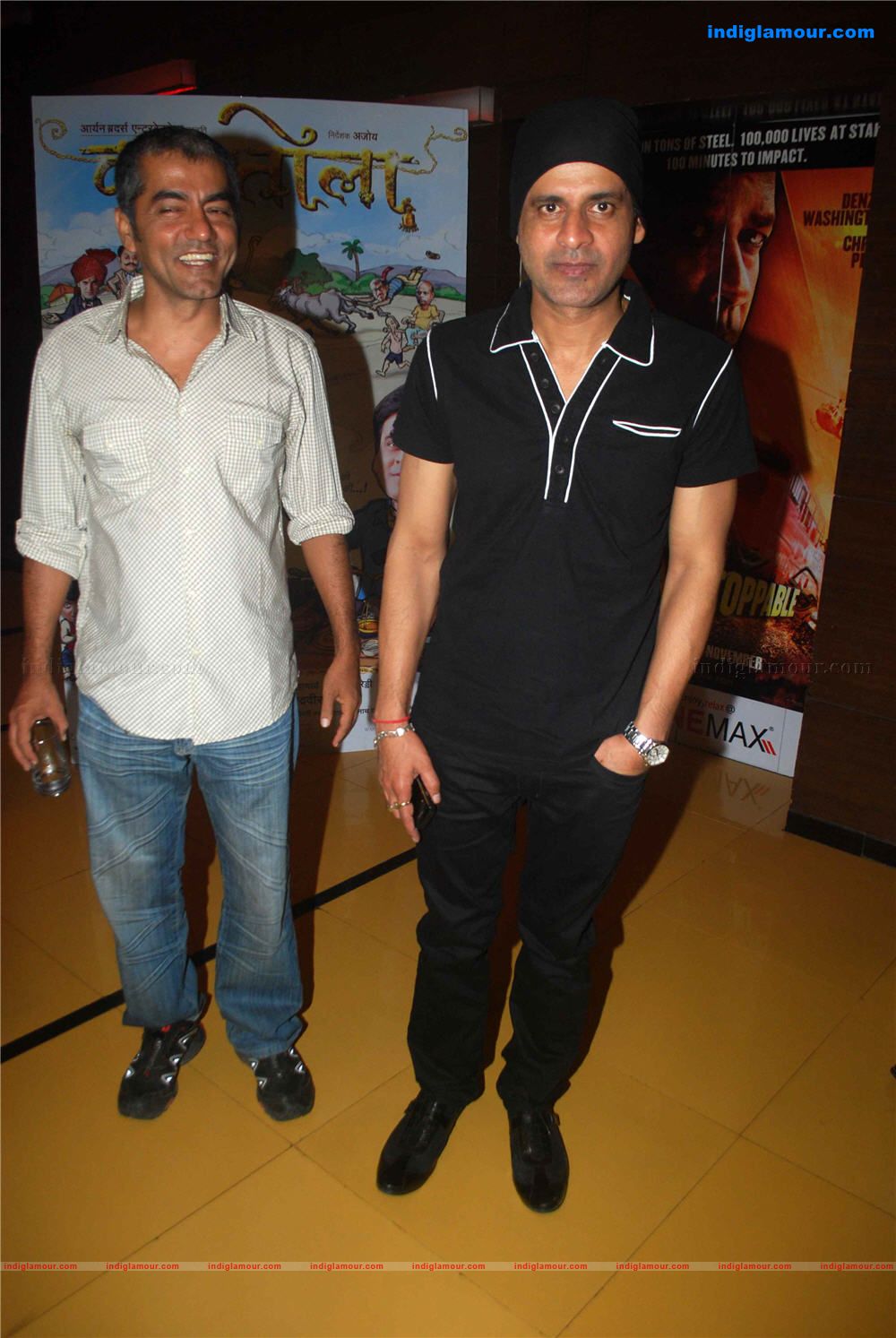 Dus Tola Premier at cinemax versova photos Event hd photo