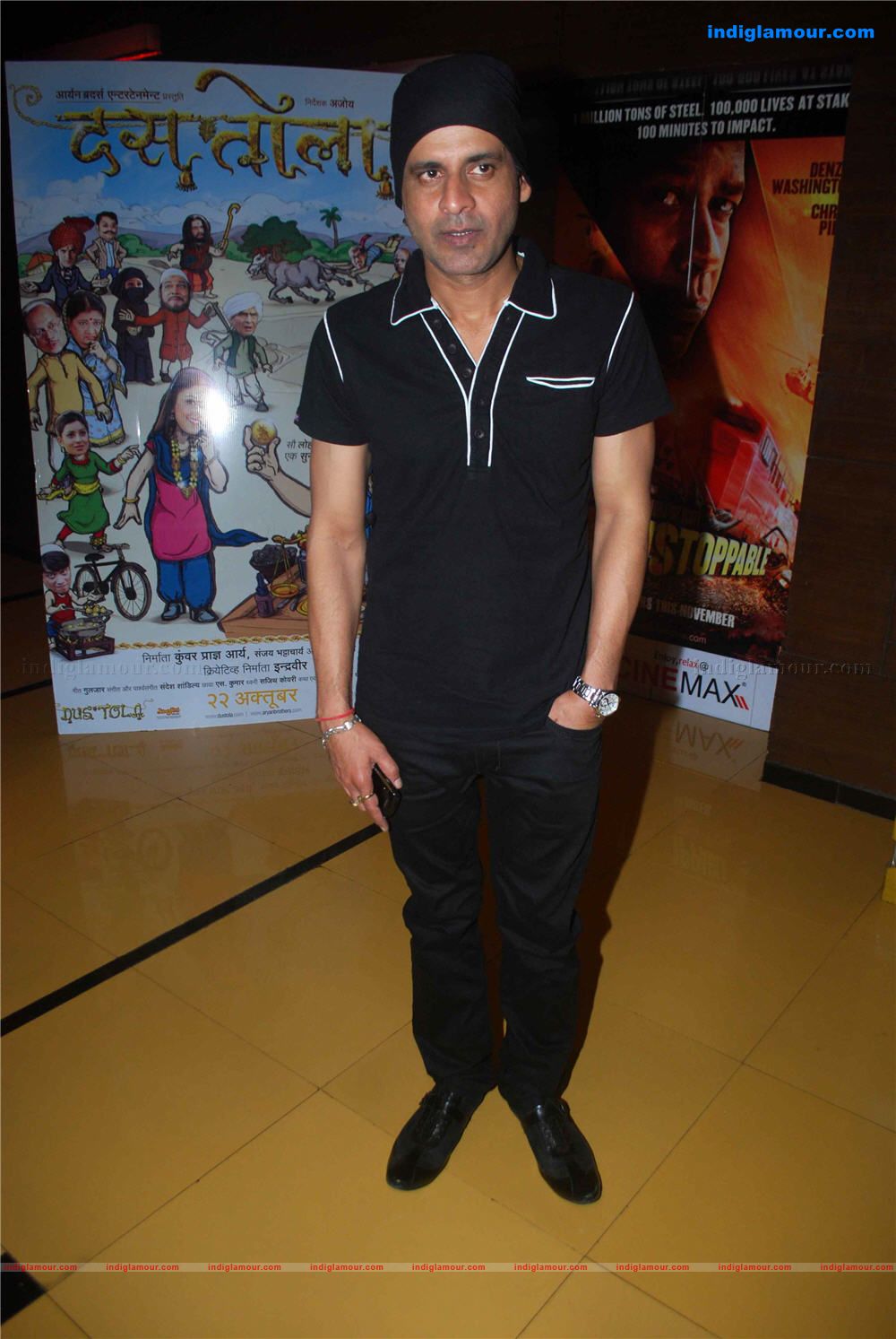 Dus Tola Premier at cinemax versova photos Event hd photo