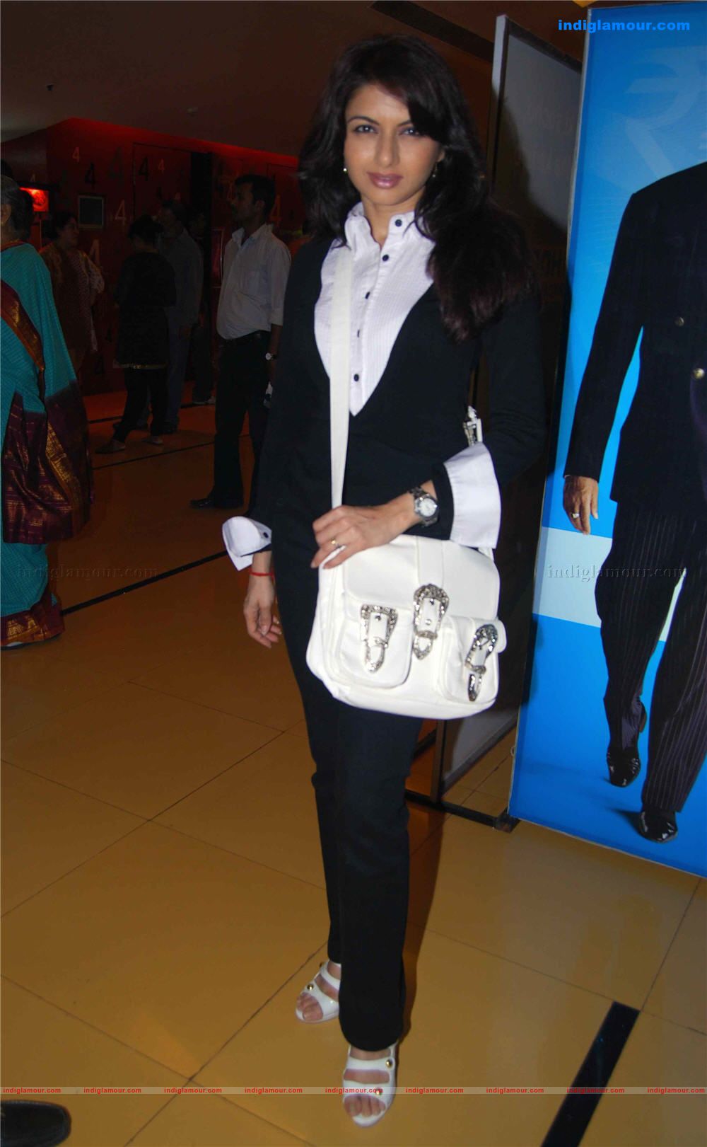 Dus Tola Premier at cinemax versova photos Event hd photo