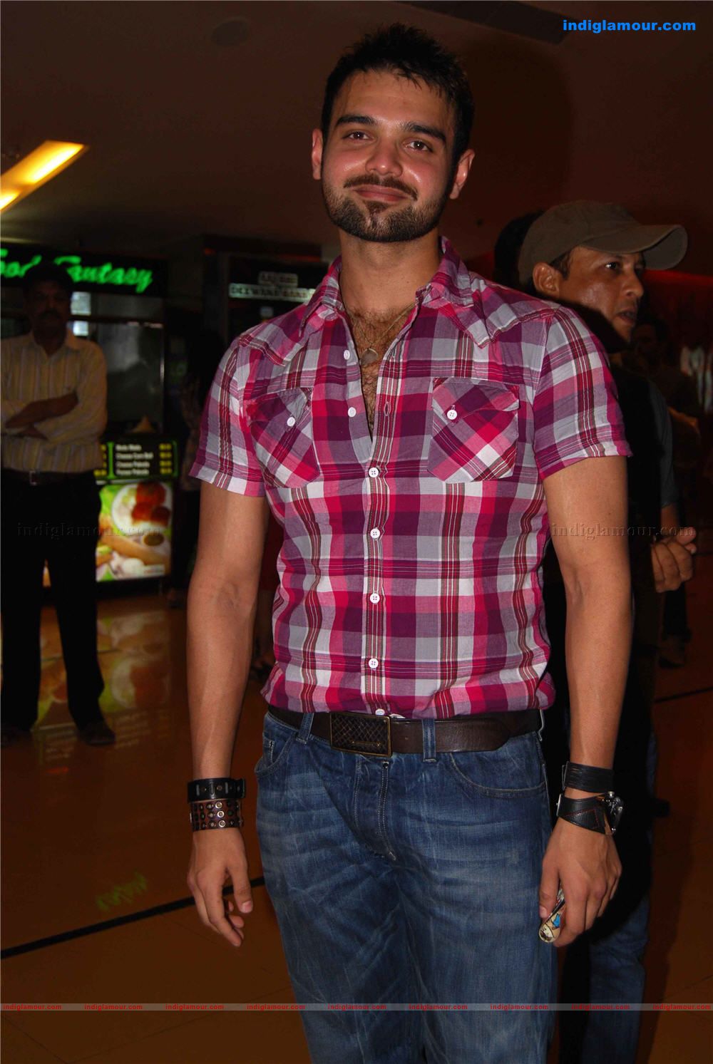 Dus Tola Premier at cinemax versova photos Event hd photo