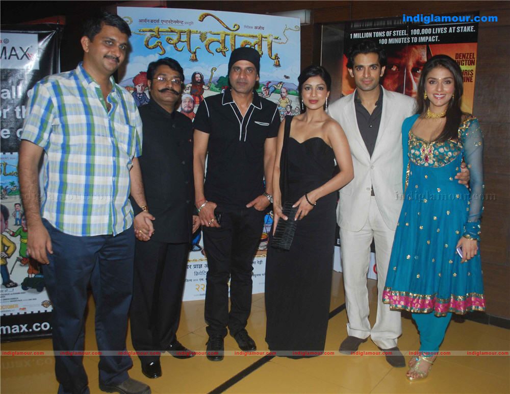 Dus Tola Premier at cinemax versova photos Event hd photo