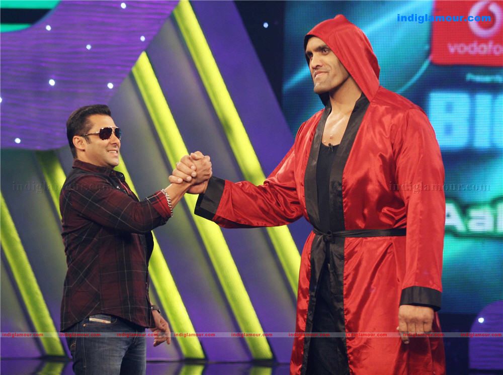 Khali made entry in the house of Big Boss photos Event hd photo