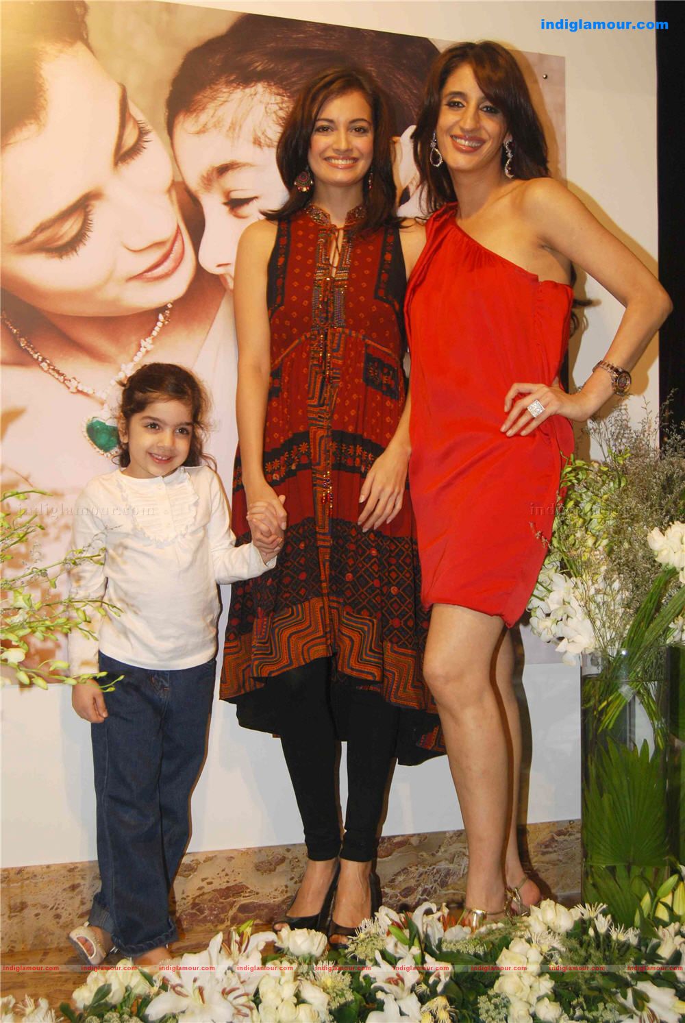 Farah Khan fine jewellery store launch photos Event hd photo