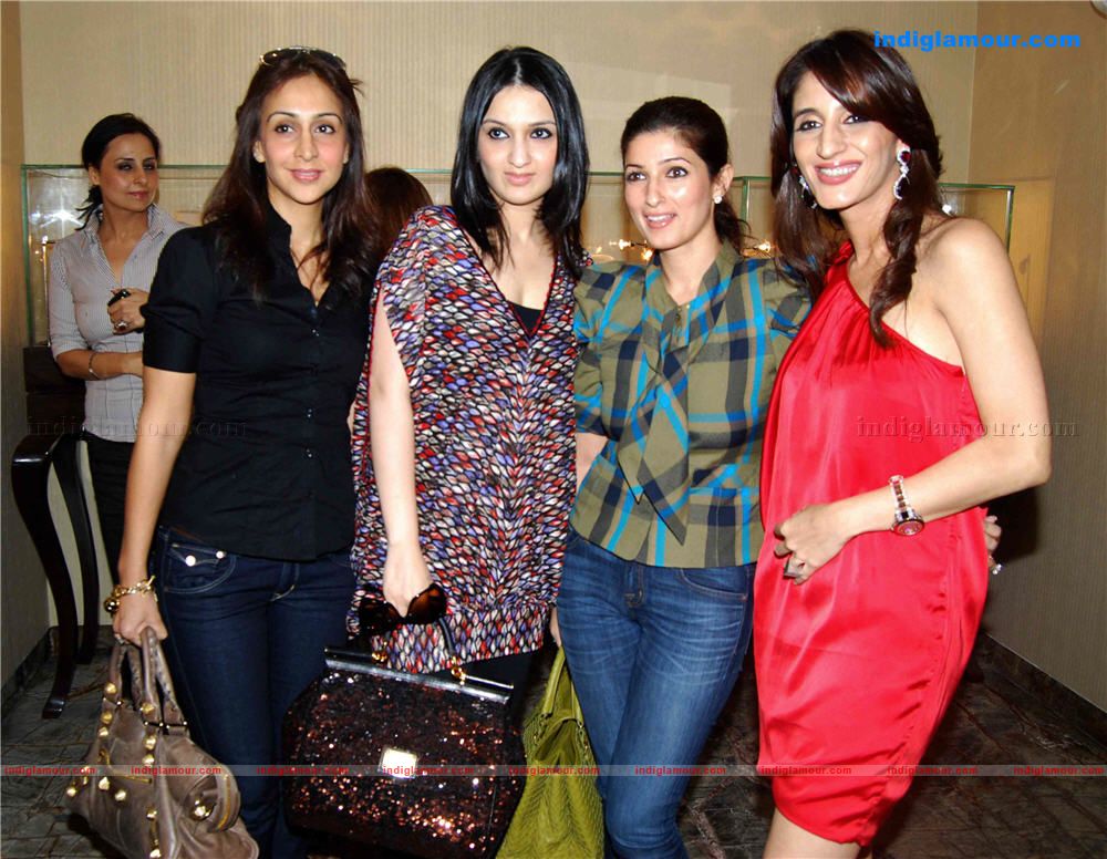 Farah Khan fine jewellery store launch photos Event hd photo