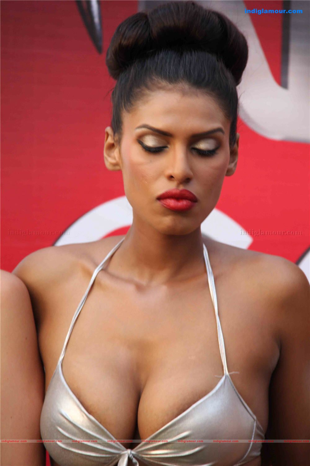 Kingfisher calender girls on location of shooting with Deepika and Sidarth Folder 1 Event hd photo