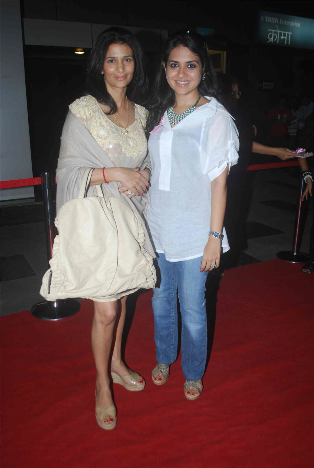 hritik roshan, fardeen khan at 1 a Minute Premier at pvr phoenix mills lower parel photos Event hd photo