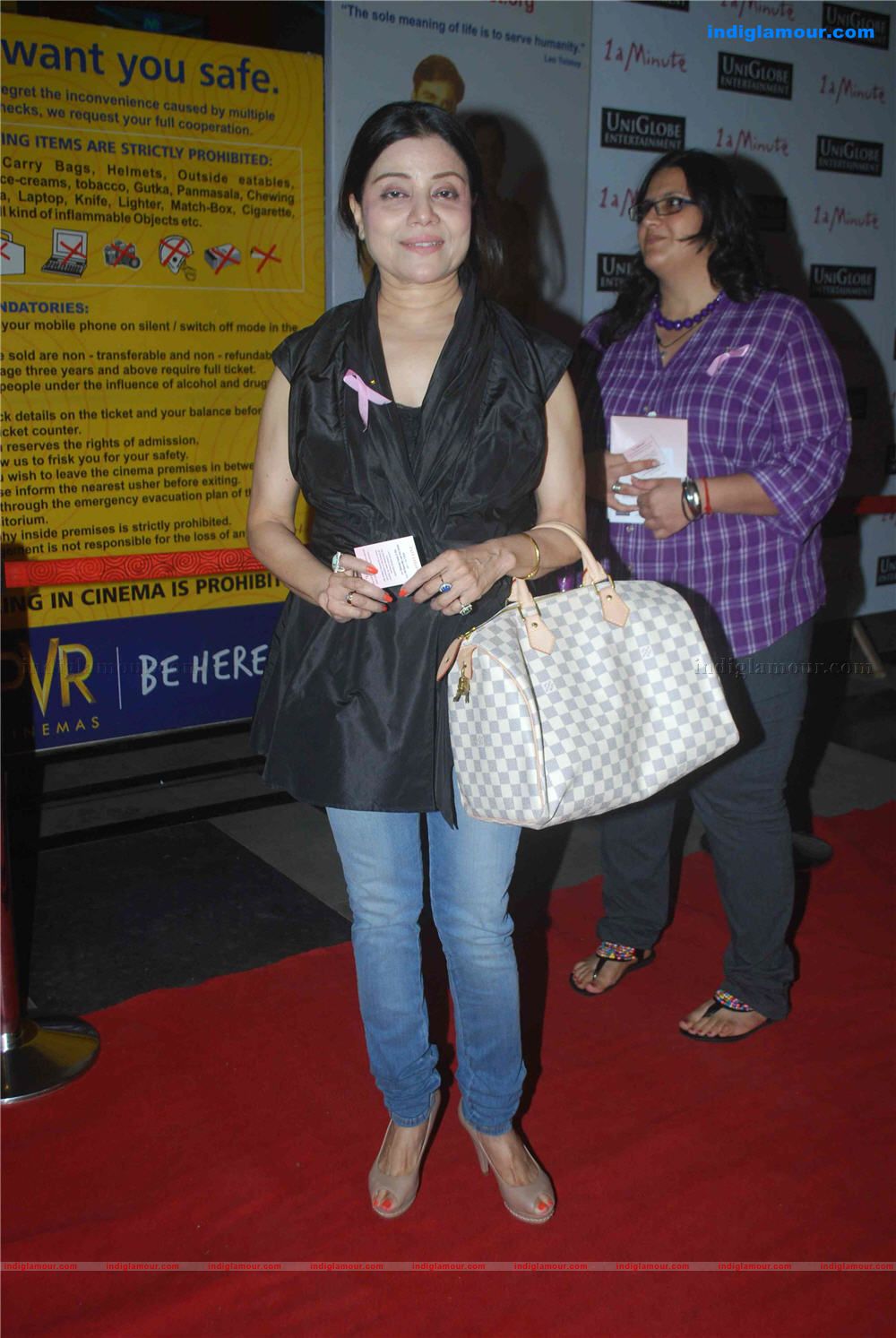hritik roshan, fardeen khan at 1 a Minute Premier at pvr phoenix mills lower parel photos Event hd photo