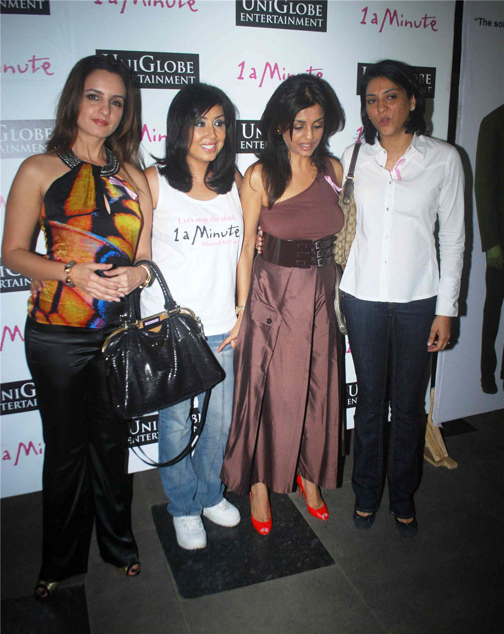 hritik roshan, fardeen khan at 1 a Minute Premier at pvr phoenix mills lower parel photos Event hd photo