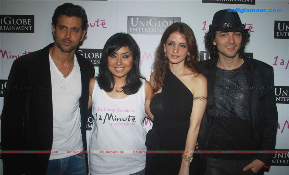 hritik roshan, fardeen khan at 1 a Minute Premier at pvr phoenix mills lower parel photos Event hd photo
