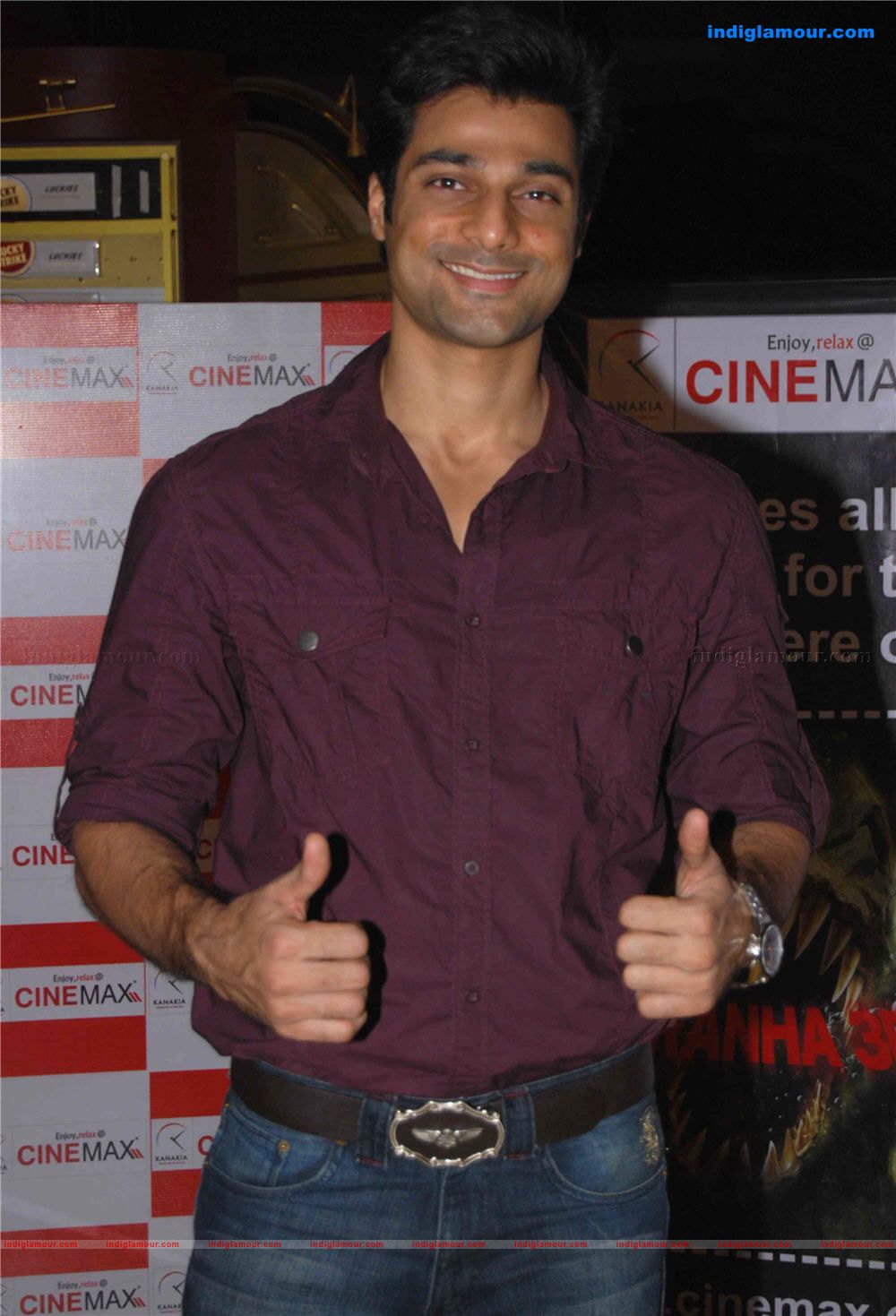 Premiere of hollywood film piranha 3d at cine max Event hd photo