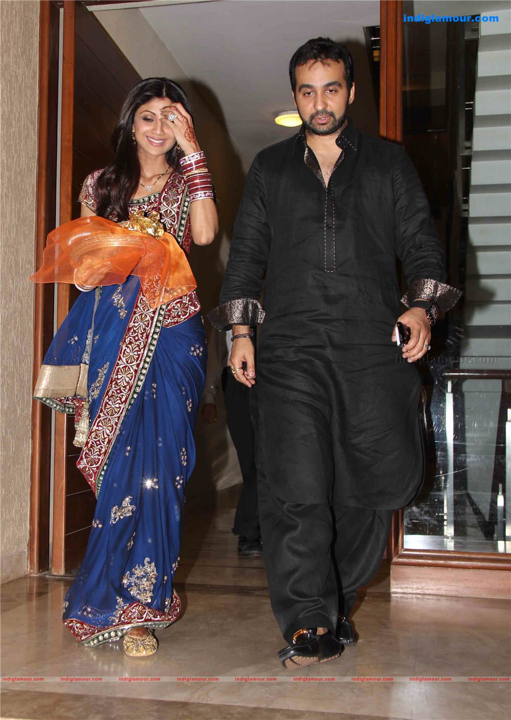 Shilpa shetty, Ravina Tondon at karva Chauth party hosted by David Dhawan Event hd photo