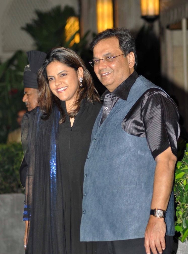 Bollywood Celebrities At Tom Cruise Welcome Party Event hd photo