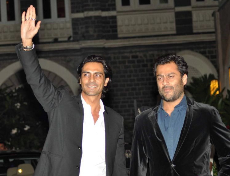 Bollywood Celebrities At Tom Cruise Welcome Party Event hd photo
