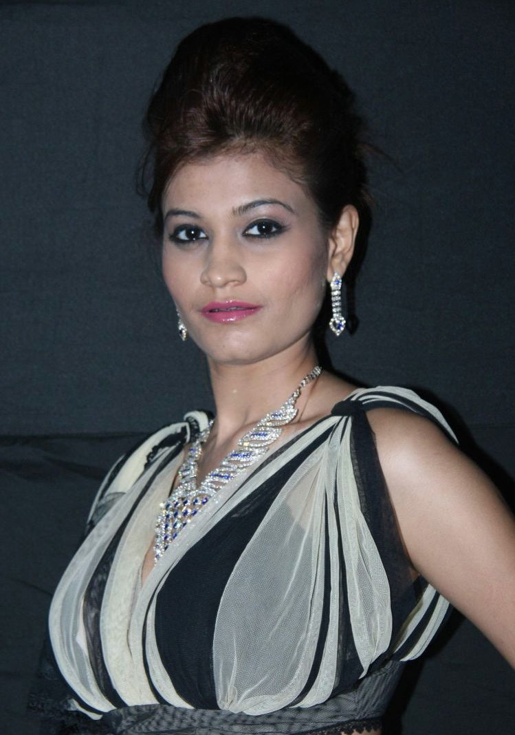 Hot Celebs Gitanjali Bejewelled Show Photos Event hd photo