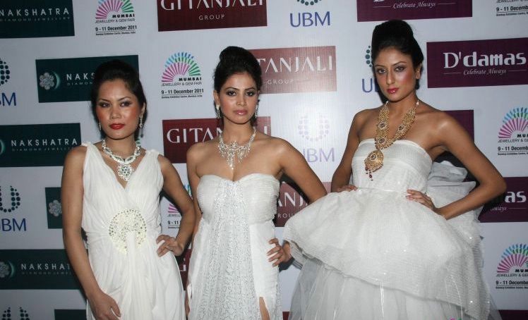 Hot Celebs Gitanjali Bejewelled Show Photos Event hd photo