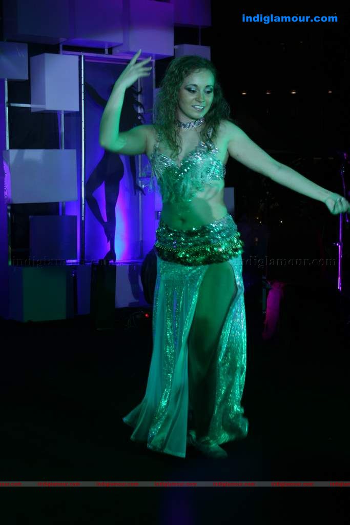 Mallika Sherawat and Mugdha perform at Sahara Star's Seduction 2011 Event hd photo
