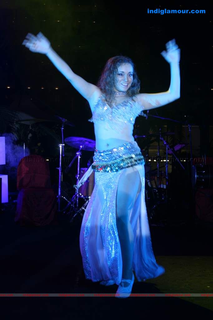 Mallika Sherawat and Mugdha perform at Sahara Star's Seduction 2011 Event hd photo