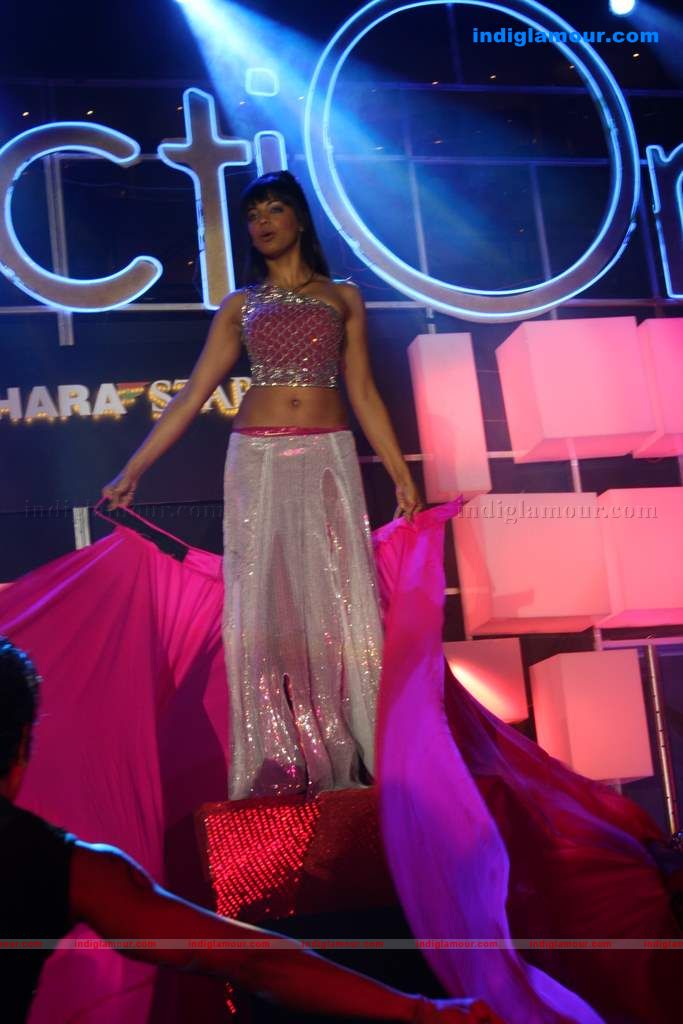 Mallika Sherawat and Mugdha perform at Sahara Star's Seduction 2011 Event hd photo
